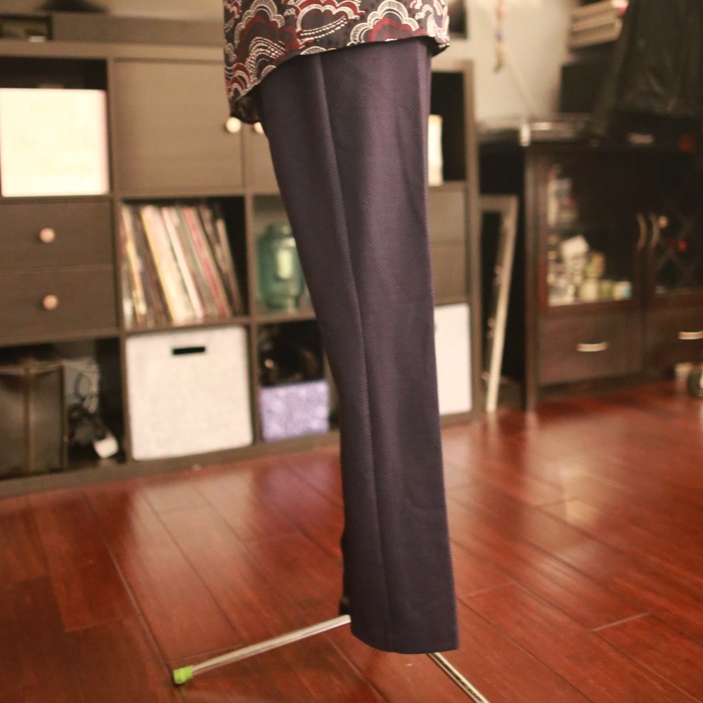 Express Mid-Rise Barely Boot Columnist Pant - 12 R - image 3